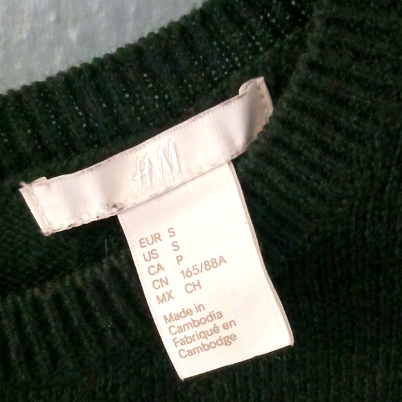 H&M Black Sweater - Size S - Picture 4 of 6
